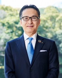 President and CEO Masumi Kakinoki